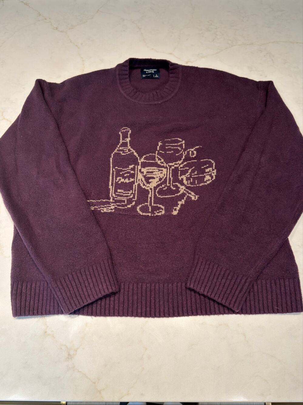 Abercrombie & Fitch Men’s Essential Crew Sweater S Burgundy Wine Graphic